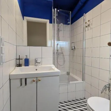 Jasne Z Balkonem W Centrum, Blisko Plazy By Renters Lejlighed